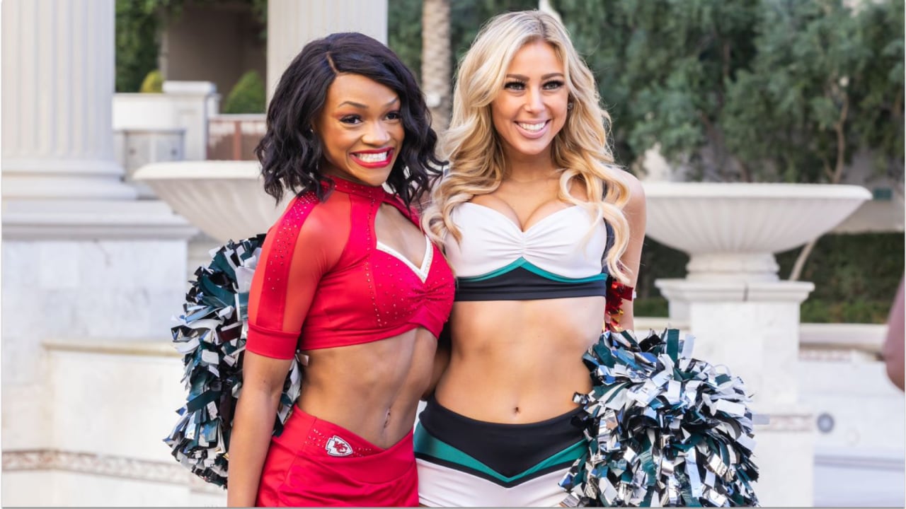 Eagles Cheerleaders: Savannah at the Pro Bowl