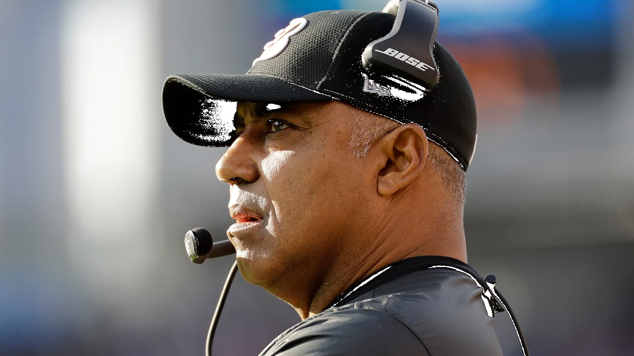 On The Phone: Marvin Lewis