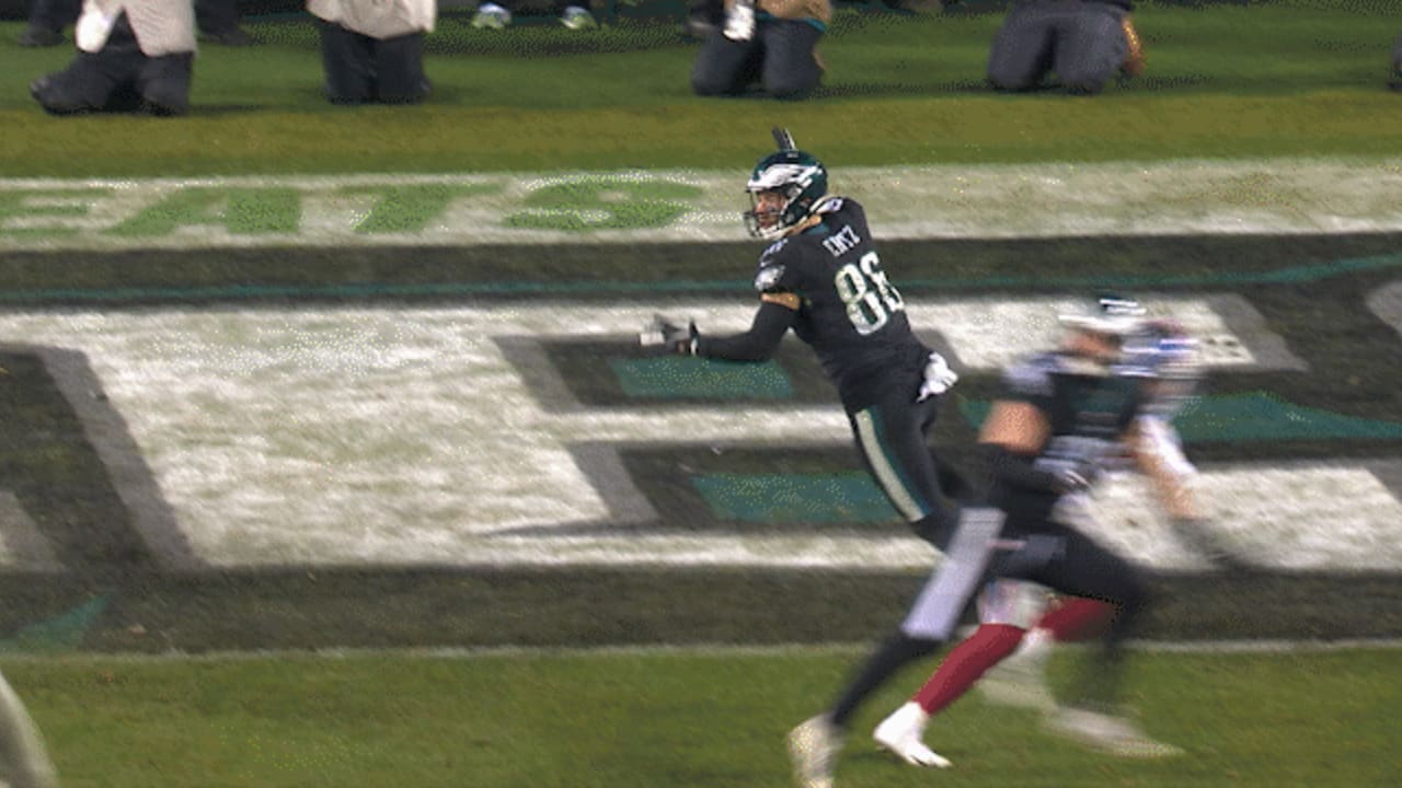 Watch Boston Scott make amazing catch to give Eagles huge win vs. Giants  [VIDEO] - DraftKings Network