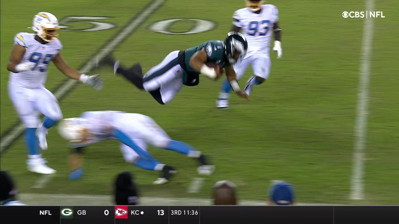 Highlight: S Nasir Adderley rips TE Dallas Goedert's undershirt on 21-yard  catch and run