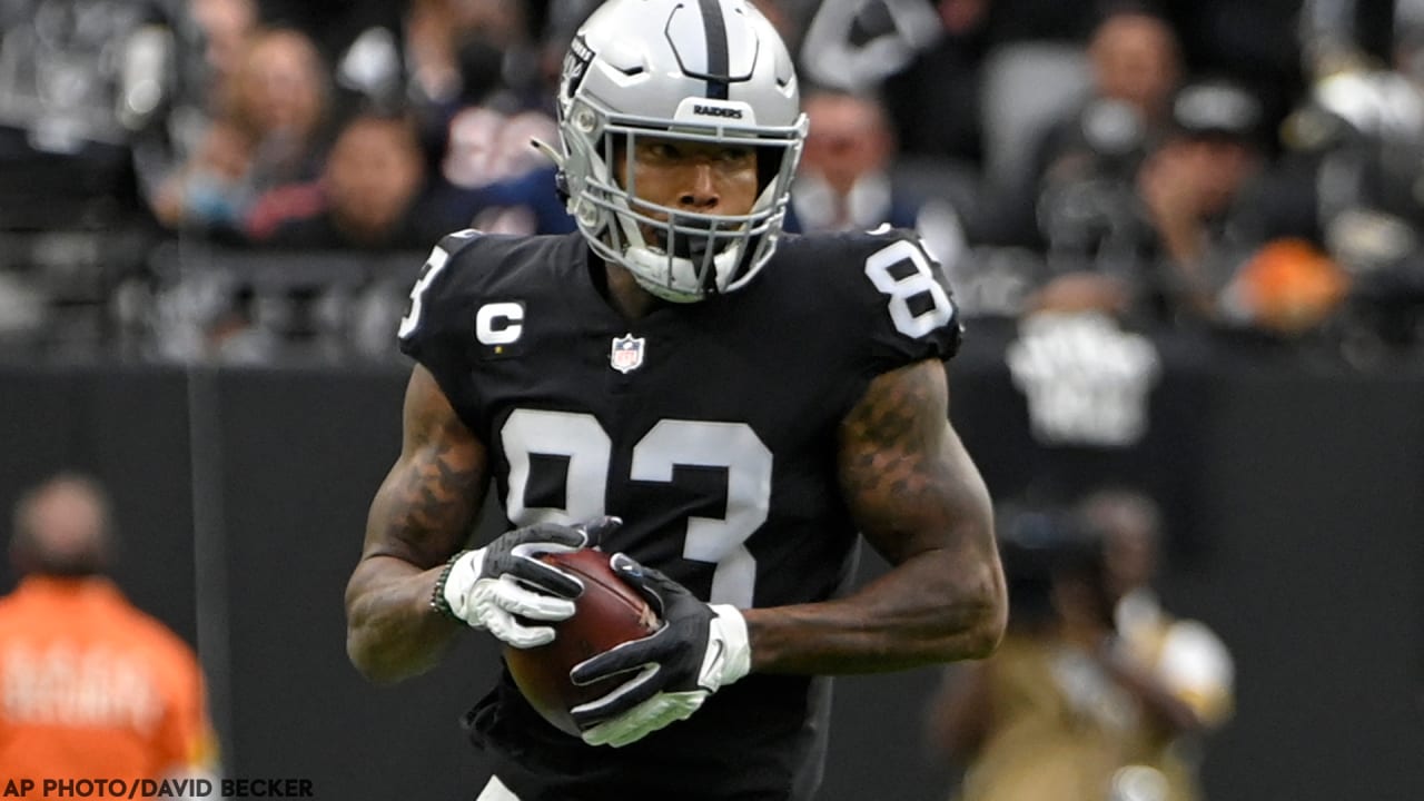 Injury report: Raiders' Darren Waller, Carl Nassib out