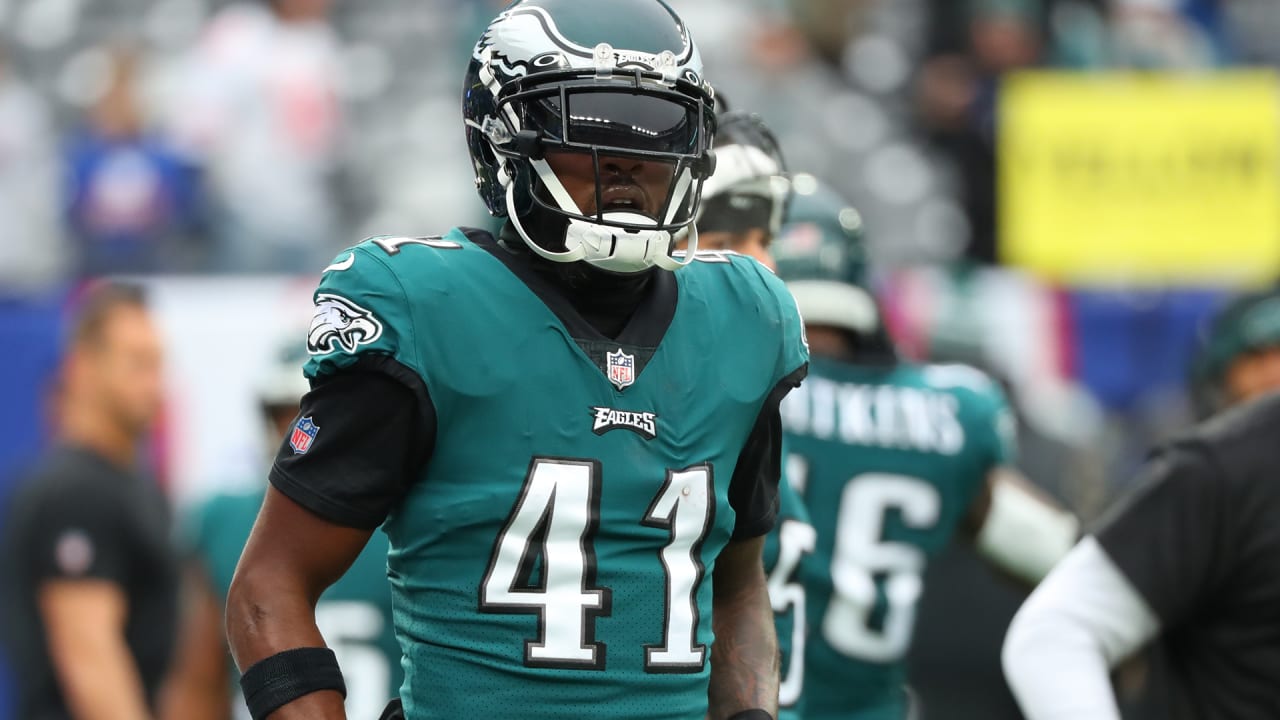 Philadelphia Eagles elevate three players from practice squad for