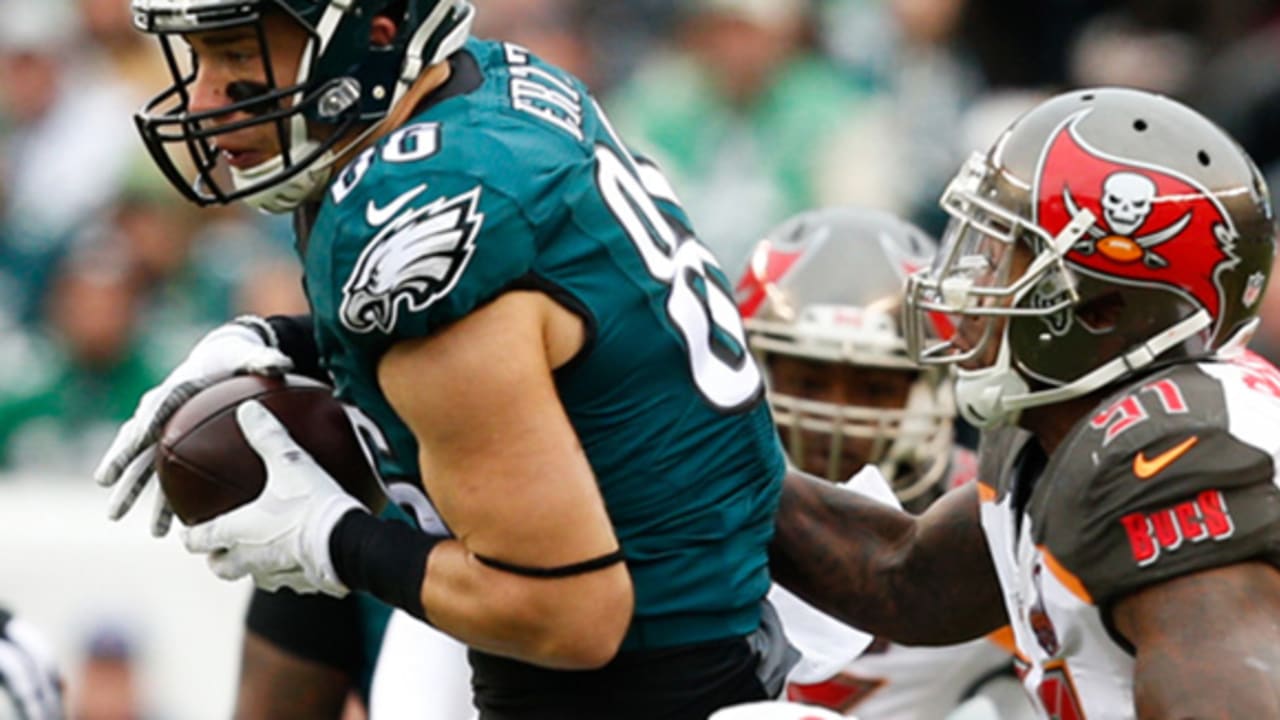 It's Eagles vs. Buccaneers in the NFC Wild Card Round on Monday, January  15th at 8 PM