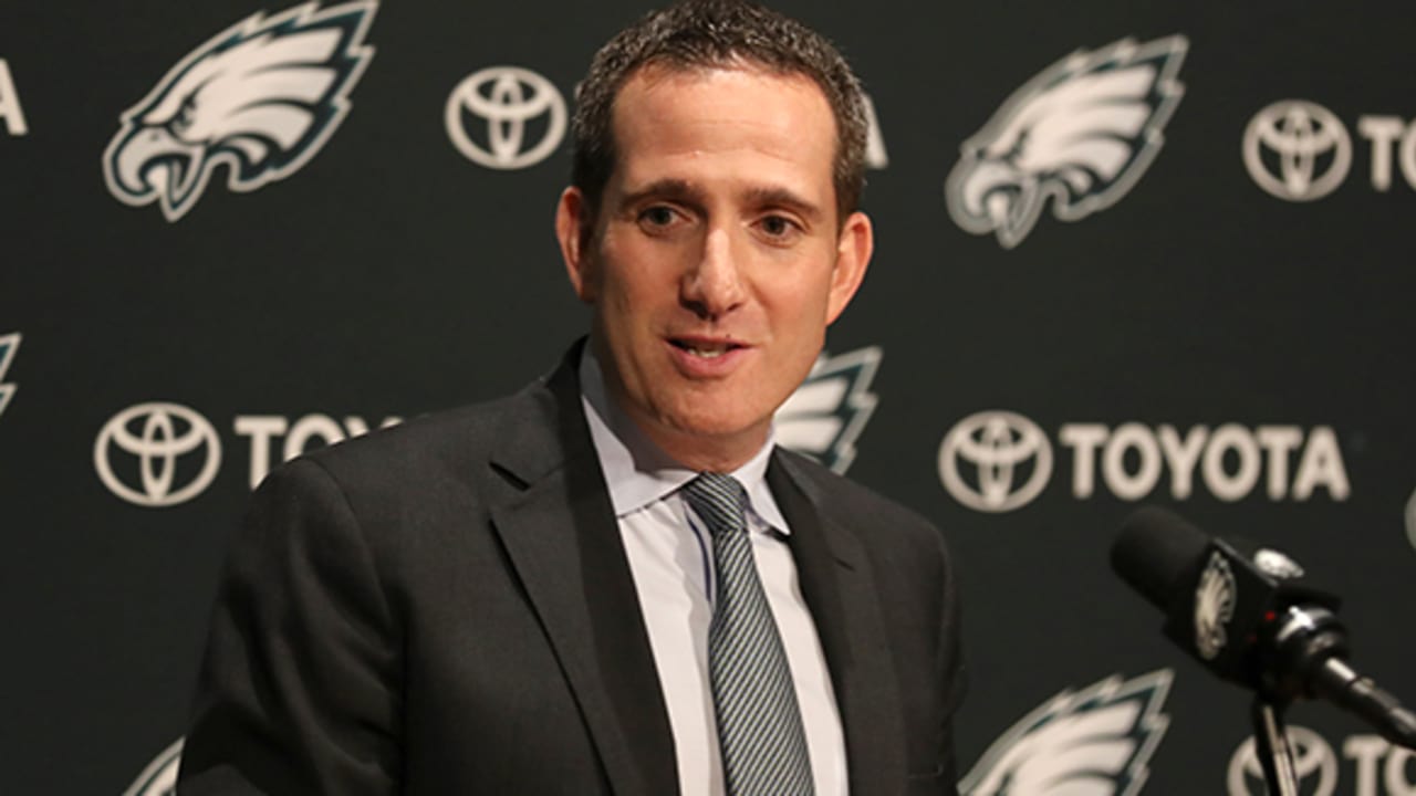 Eagles GM Howie Roseman explains trading first-round picks with