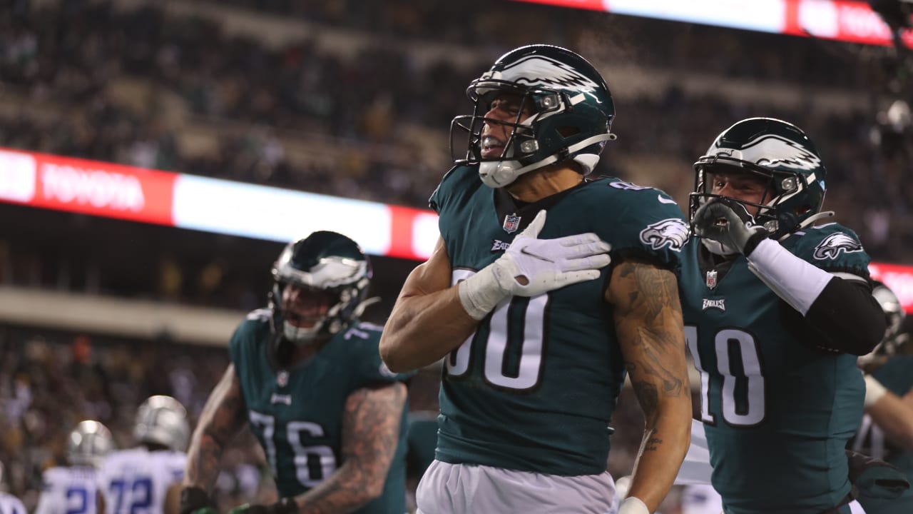 Philadelphia Eagles tight end Tyree Jackson (80) runs against the