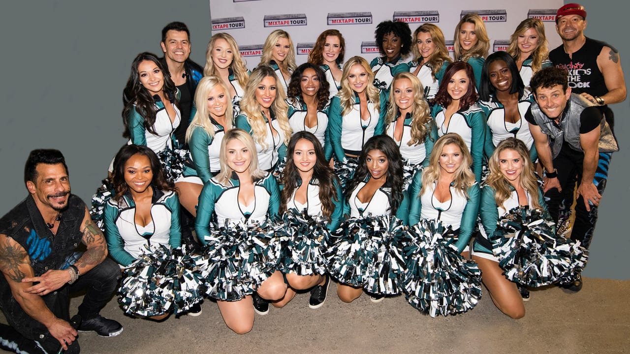 Shardae Swoope is the 2022 Philadelphia Eagles Pro Bowl Cheerleader