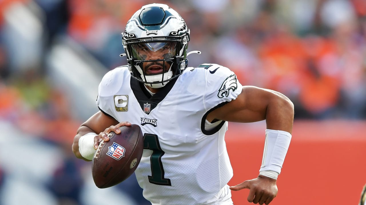 Eagles' Jalen Hurts joins select club in Week 10 win vs. Broncos 