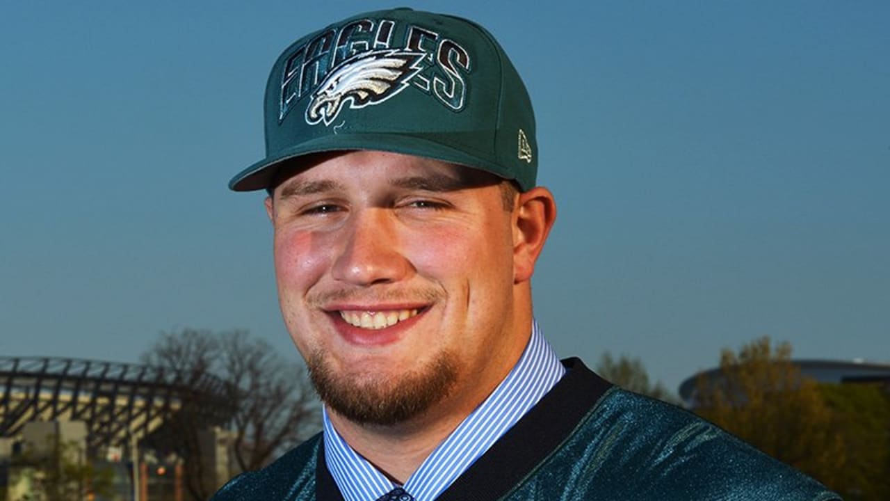 Lane Johnson Arrives in Philadelphia