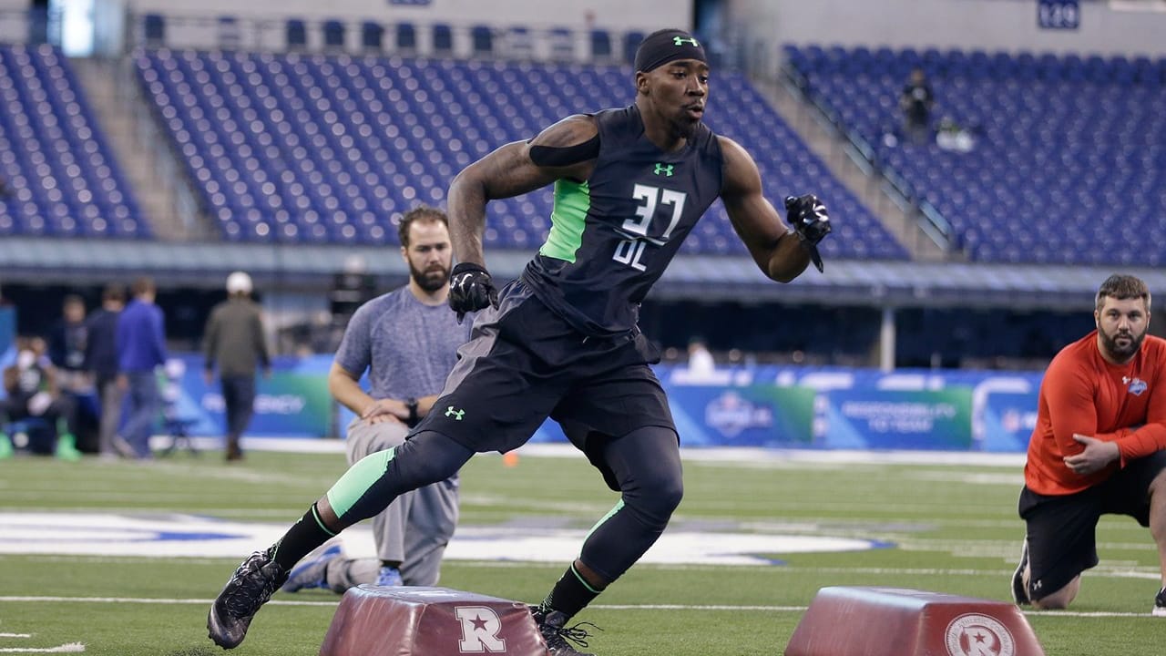 Get To Know SeventhRound Pick DE Alex McCalister