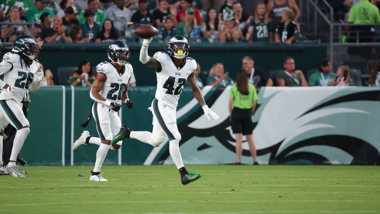 Philadelphia Eagles: If Nakobe Dean hits, the sky is the limit