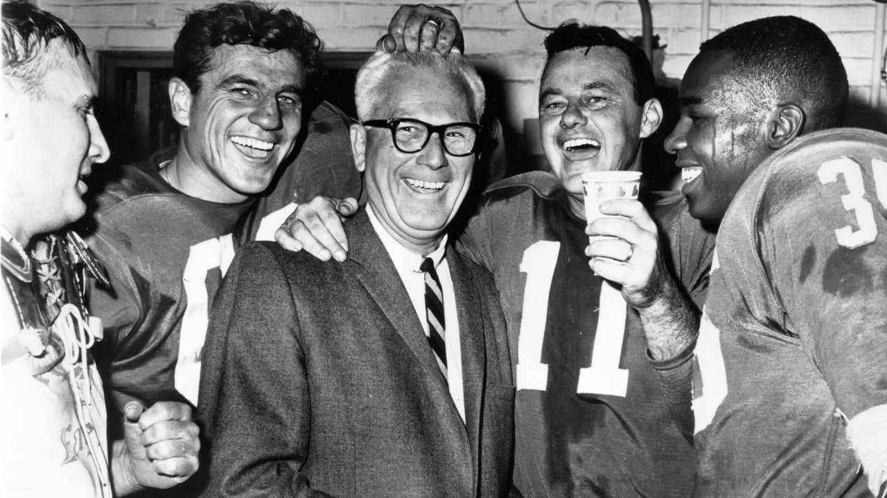 Eagles mourn the passing of Dick Lucas, member of 1960 Championship Team