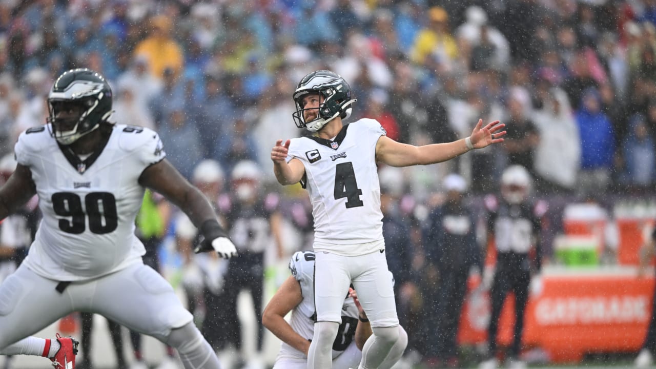 Highlight Jake Elliott puts the Eagles on the board in 2023