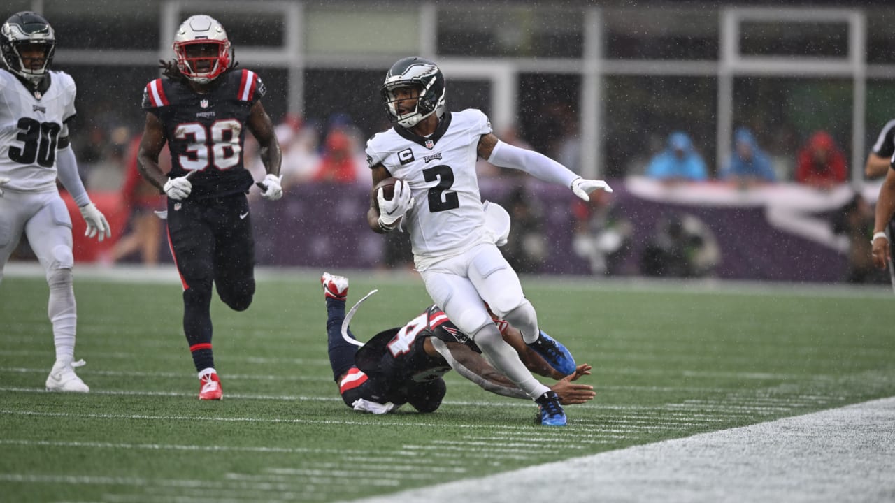 Darius Slay's pick-6 gives the Eagles a 10-0 lead against the Patriots