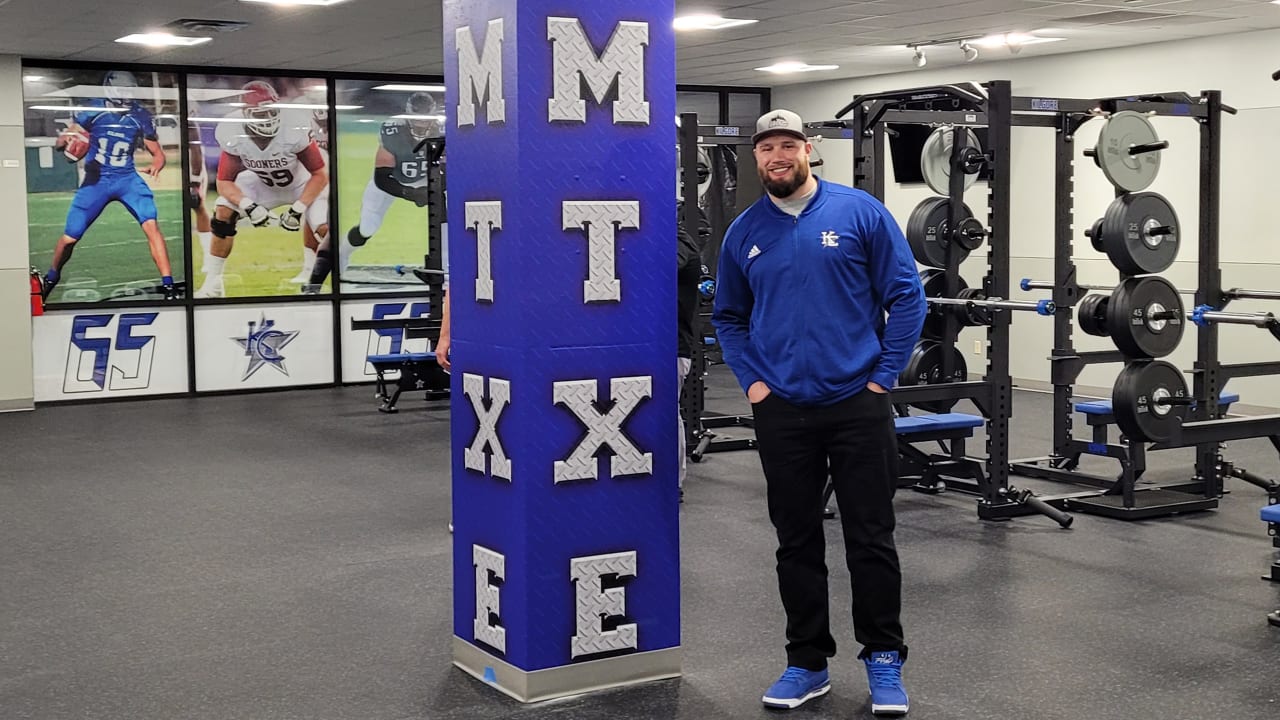 Lane Johnson paves the way for future athletes at Kilgore College