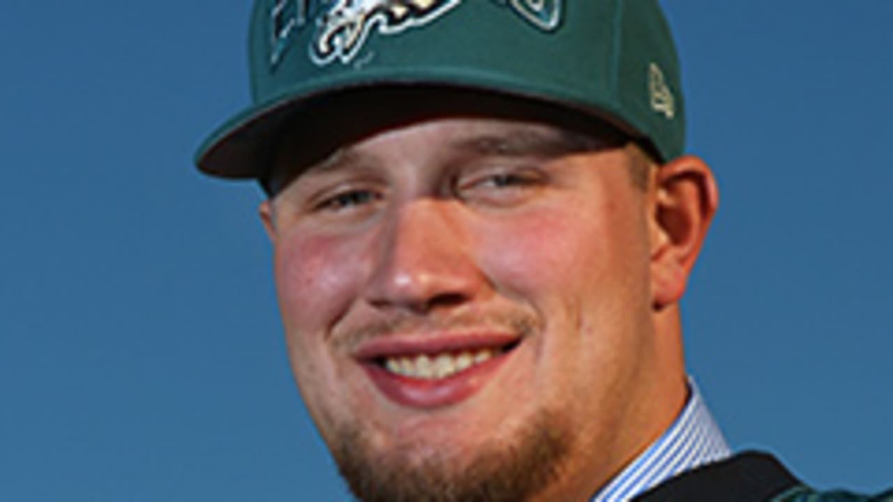 Eagles Agree To Terms With Lane Johnson