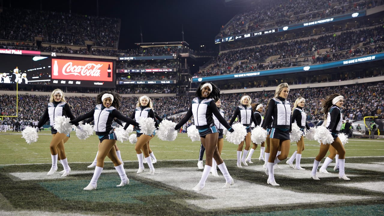 Arlington, United States. 27th Sep, 2021. Dallas Cowboys Cheerleaders  perform prior to the Cowboys and Philadelphia Eagles NFL game at AT&T  Stadium in Arlington, Texas on Monday, September 27, 2021. Photo by