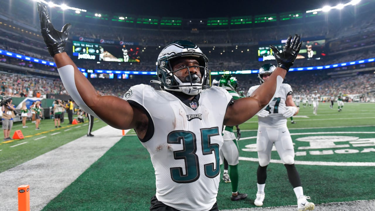 Eagles vs. Jets: Top photos from the preseason opener at The Linc