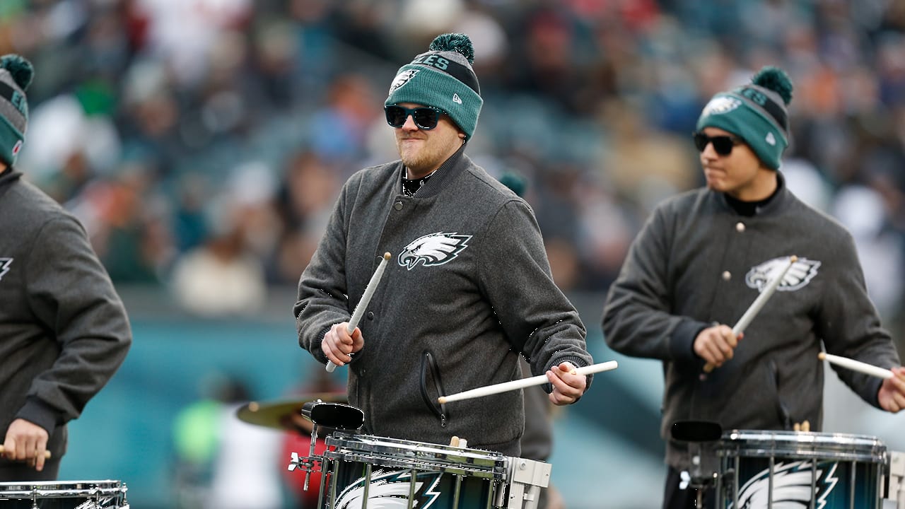 Drumline In Action Vs. Bears