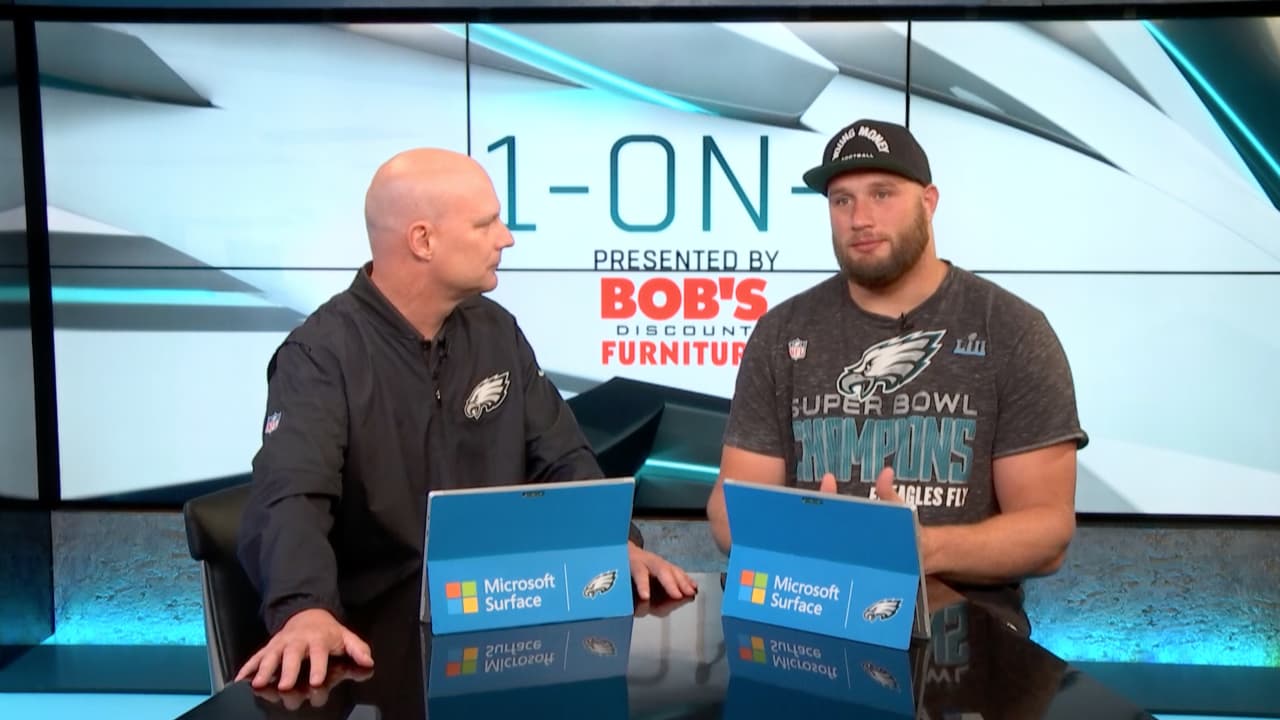1On1 Lane Johnson