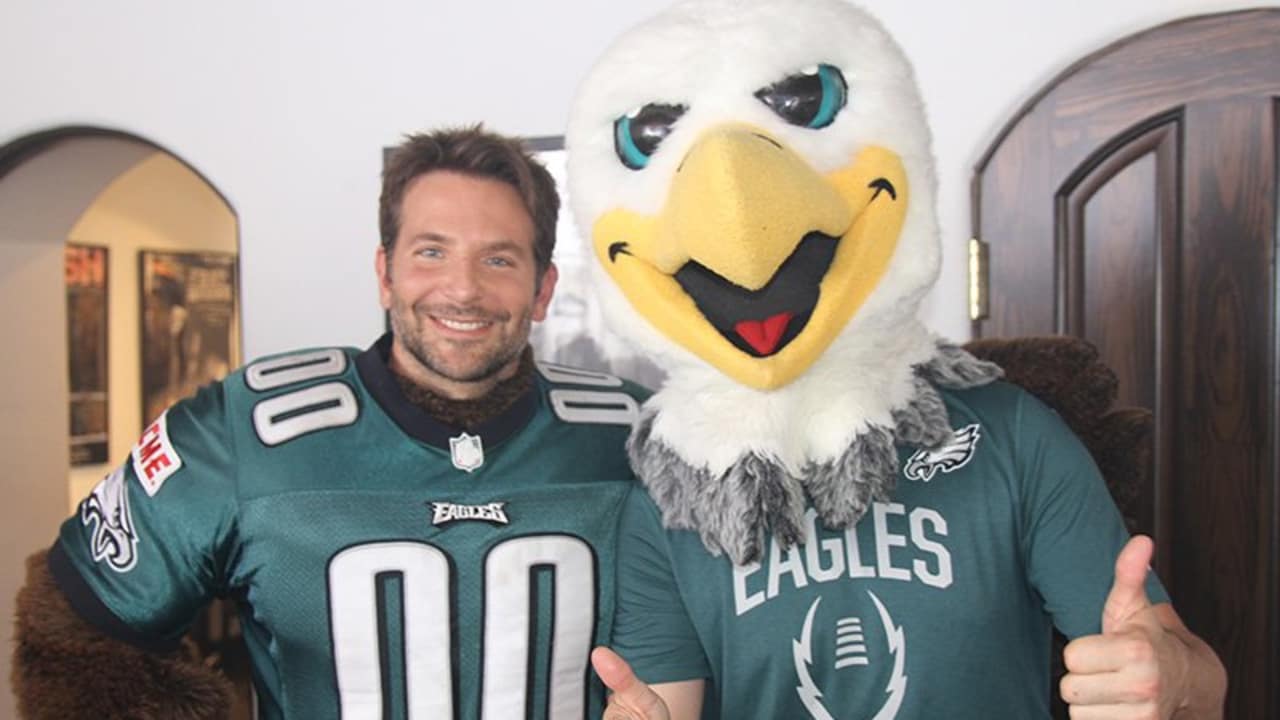 Bradley Cooper, Jenkintown native, hypes Eagles vs. Cowboys game