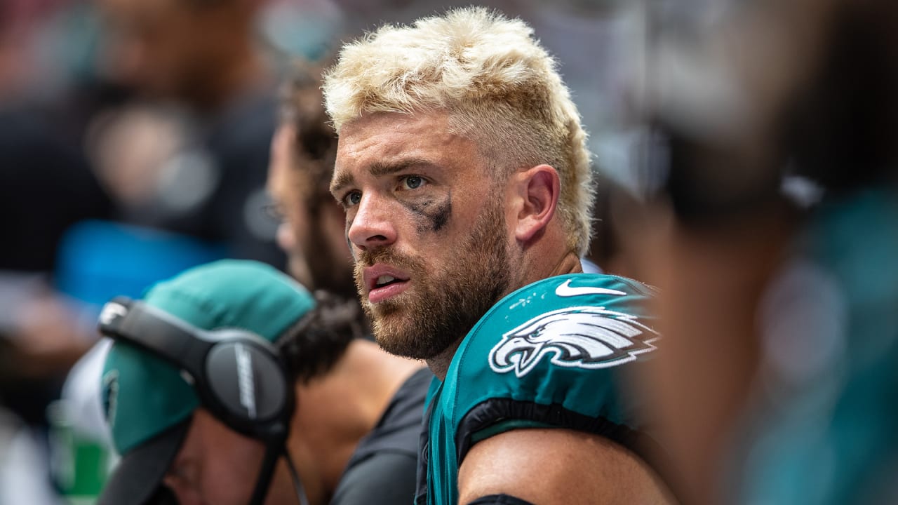 Eagles Training Camp 2021: Nick Sirianni era begins for Philadelphia, Zach  Ertz unveils new hair look - 6abc Philadelphia