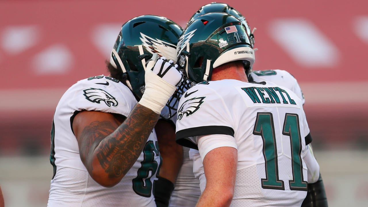 Philadelphia Eagles' Carson Wentz edges Tom Brady for NFL.com's