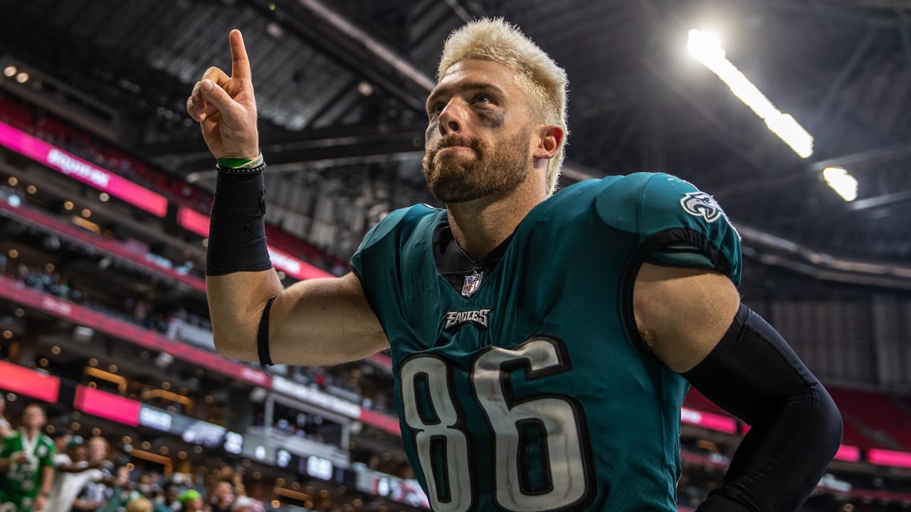 Report: Eagles trade tight end Zach Ertz to Cardinals