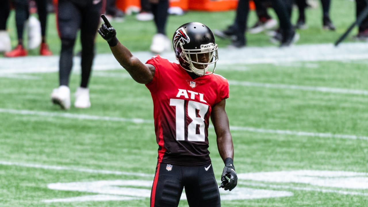 Calvin Ridley helps Falcons unveil 2020 uniforms 