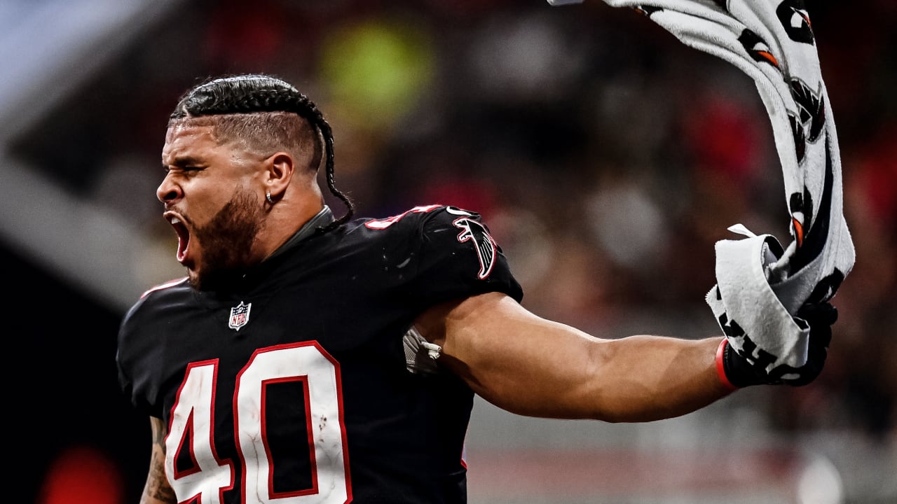 Falcons Re-sign Fullback Keith Smith