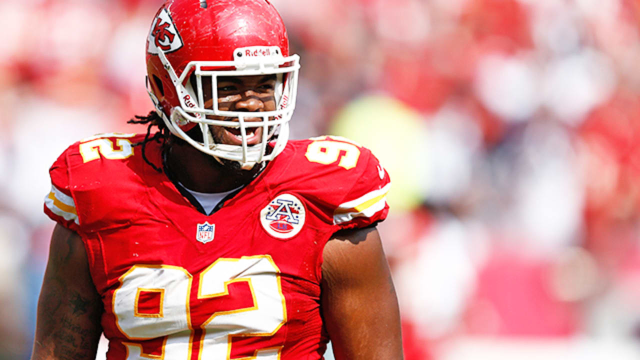 NFL Free Agency: Carolina Panthers sign defensive tackle Dontari