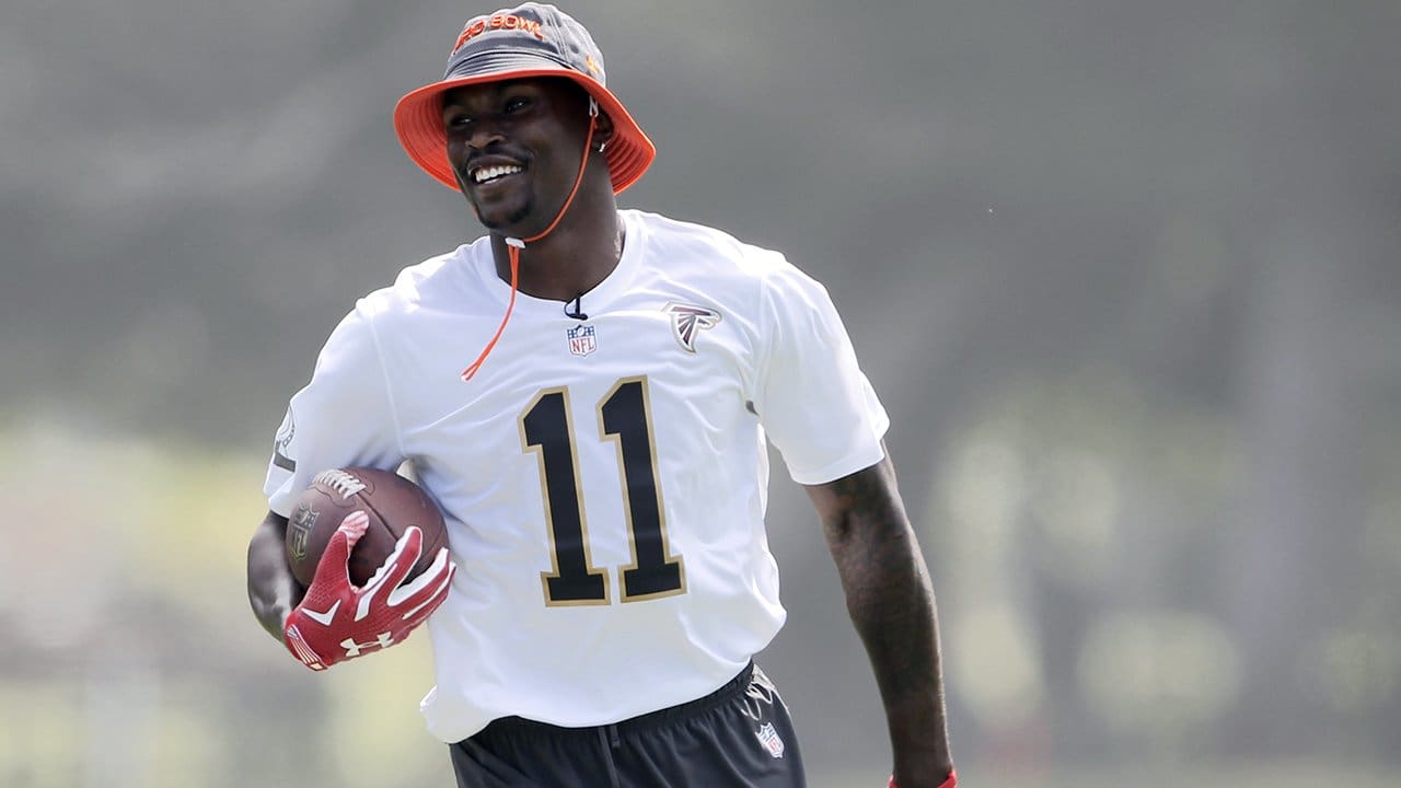 A.J. Green Mic'd Up at 2016 Pro Bowl Practice