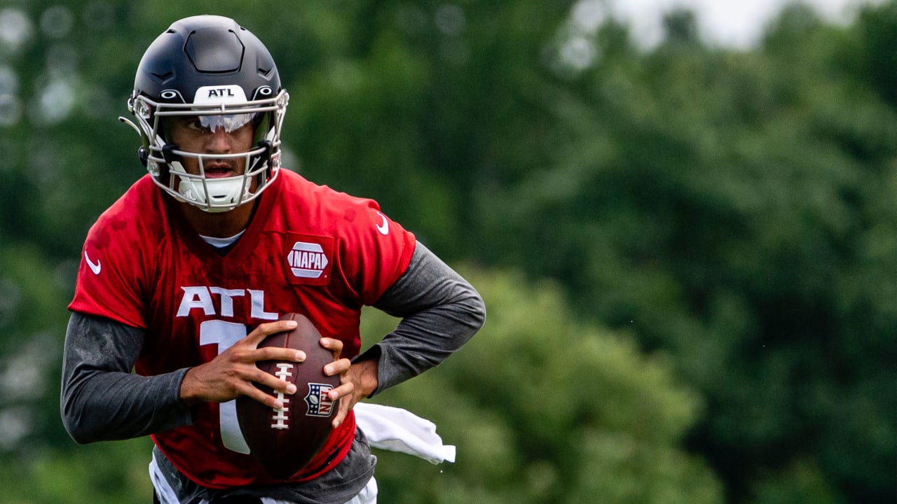 What number is Falcons QB Marcus Mariota going to wear in Atlanta?