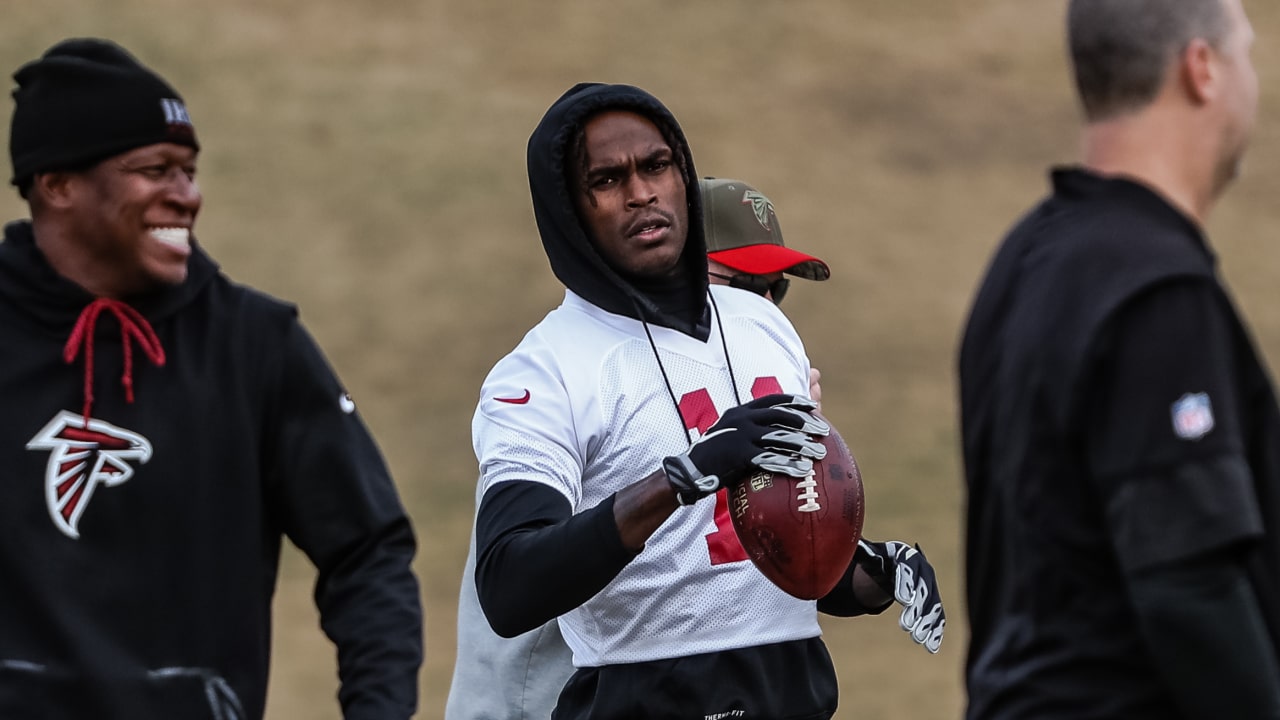 Bucs announce Inactives, WR Julio Jones ruled out against Bengals