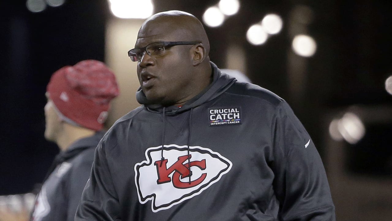 Falcons interviews Eric Bieniemy for head coach