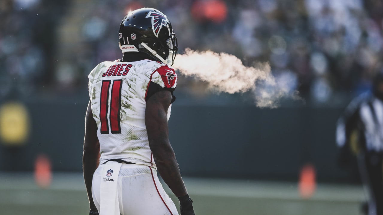 Julio Jones, Falcons wide receiver, keeps a low profile