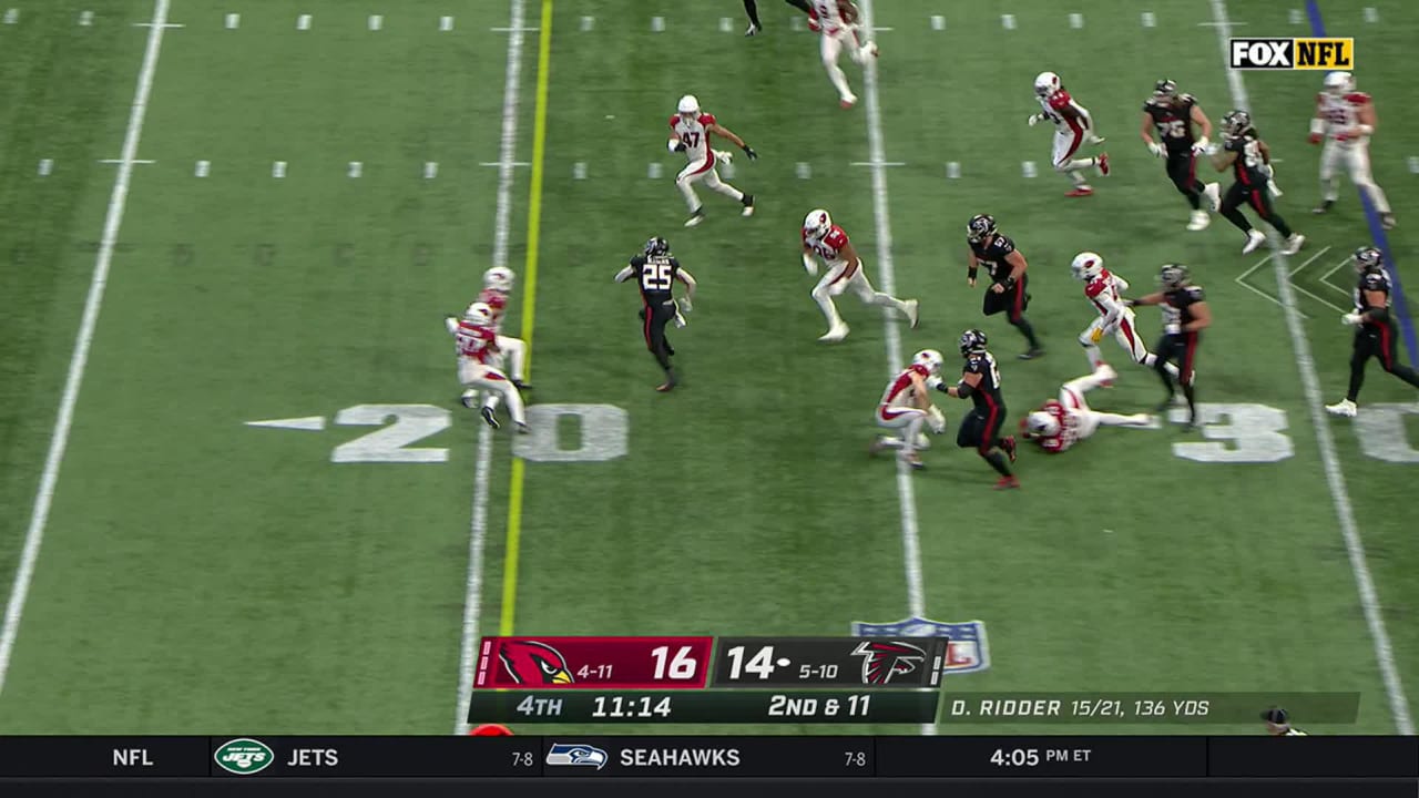 Tyler Allgeier gashes Cards' defense for 17 yards