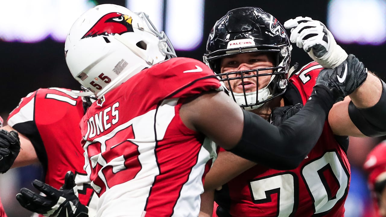 Atlanta Falcons offensive tackle Jake Matthews (70) works against the Detroit  Lions during the first half of an NFL football game, Sunday, Oct. 25, 2020,  in Atlanta. (AP Photo/John Bazemore Stock Photo - Alamy