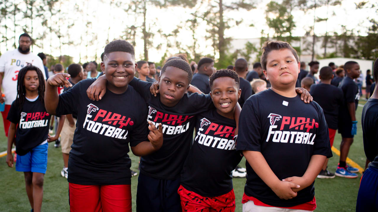 Falcons host 300 youth to a free Youth Football Camp in Albany