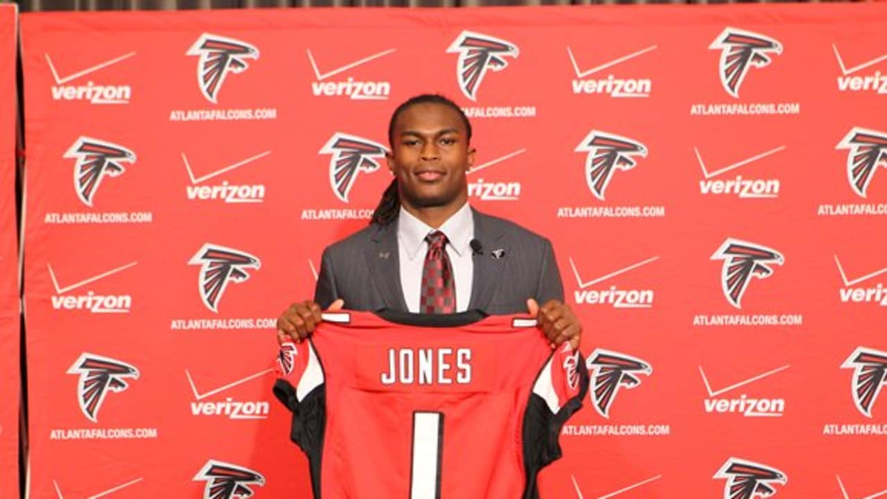 Atlanta Falcons - Julio Jones Introductory Press Conference // 4/29/11 //  Flowery Branch, Ga. — PHOTO: Jimmy Cribb, AtlantaFalcons.com