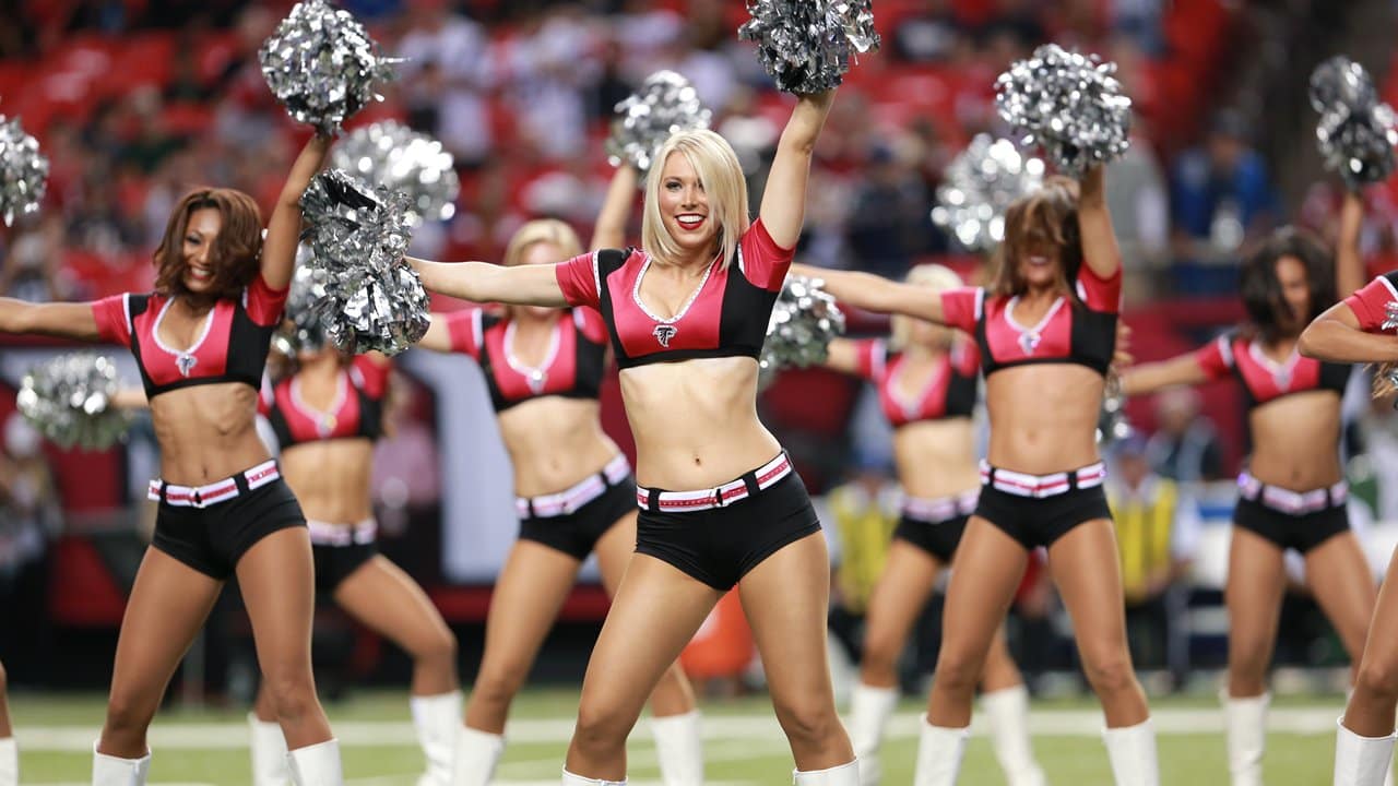 The Atlanta Falcons Cheerleaders didn't miss a beat Sunday night as th...