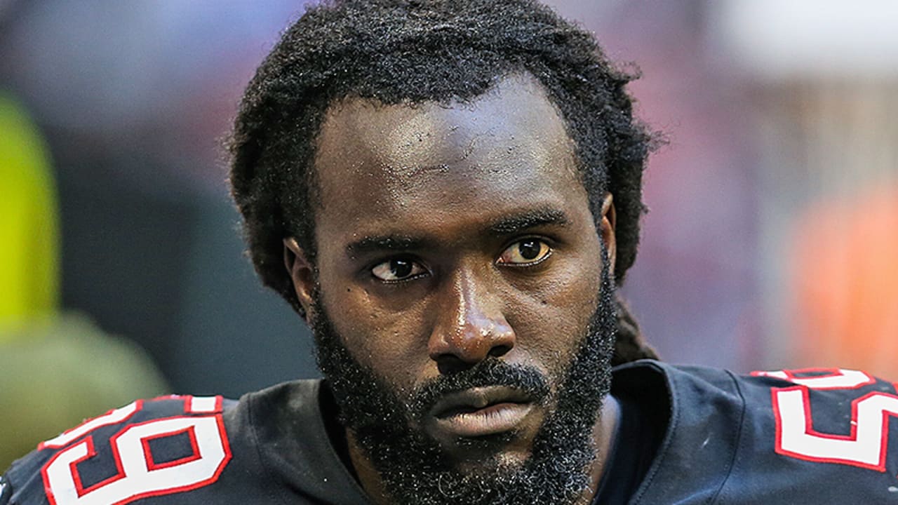 De’Vondre Campbell leaves comfort zone, steps into leading role for