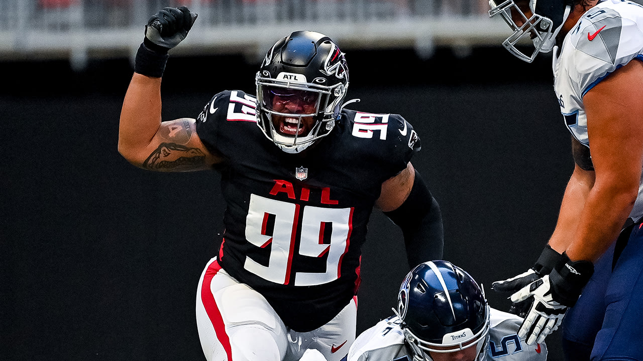 Atlanta Falcons defensive end Jonathan Bullard (99) works out during NFL  football practice in Watford, England, Friday, Oct. 8, 2021. The Atlanta  Falcons are preparing for an NFL regular season game against