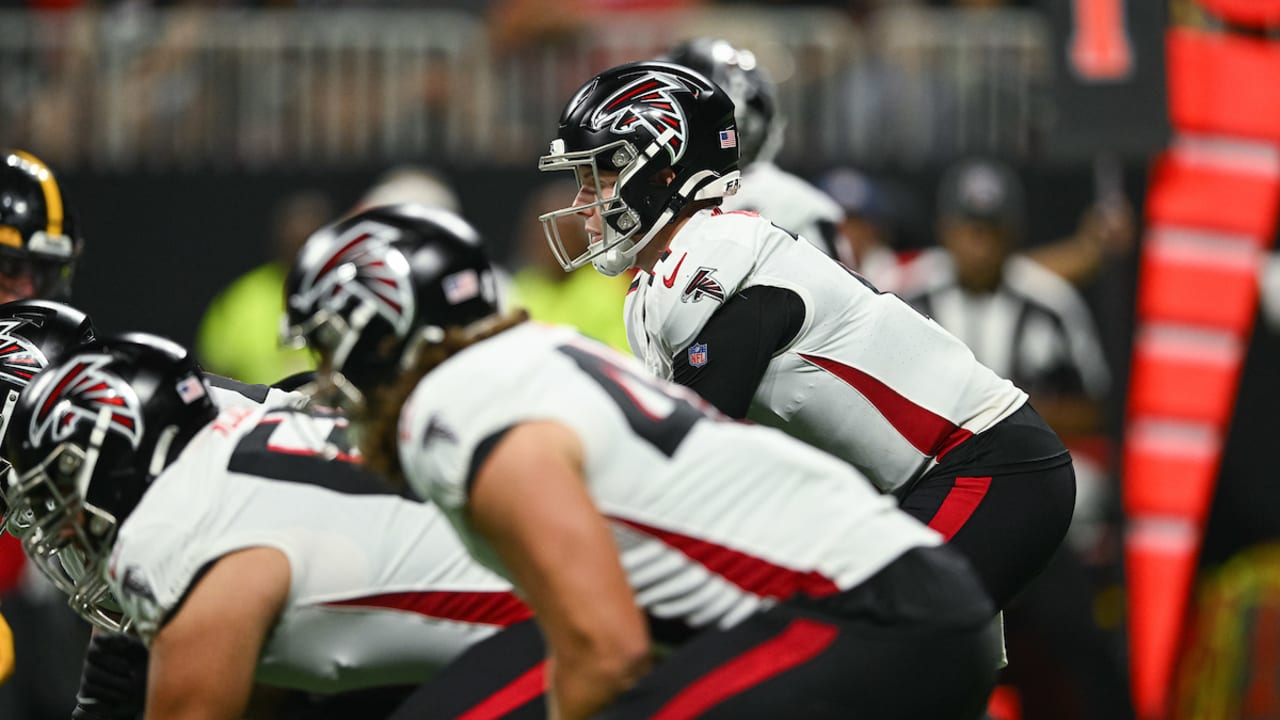 Falcons QB Logan Woodside injures arm, comes back into game