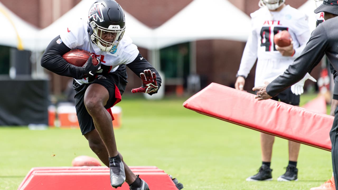 Atlanta Falcons Caleb Huntley still recovering from Achilles injury, won't  be ready for camp