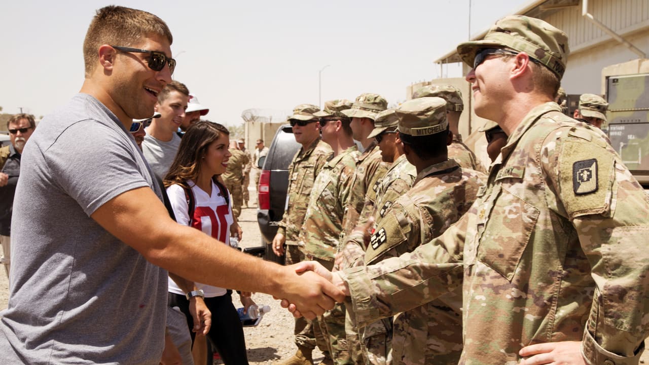 Arizona Cardinals Cheerleader Is Iraq War Veteran