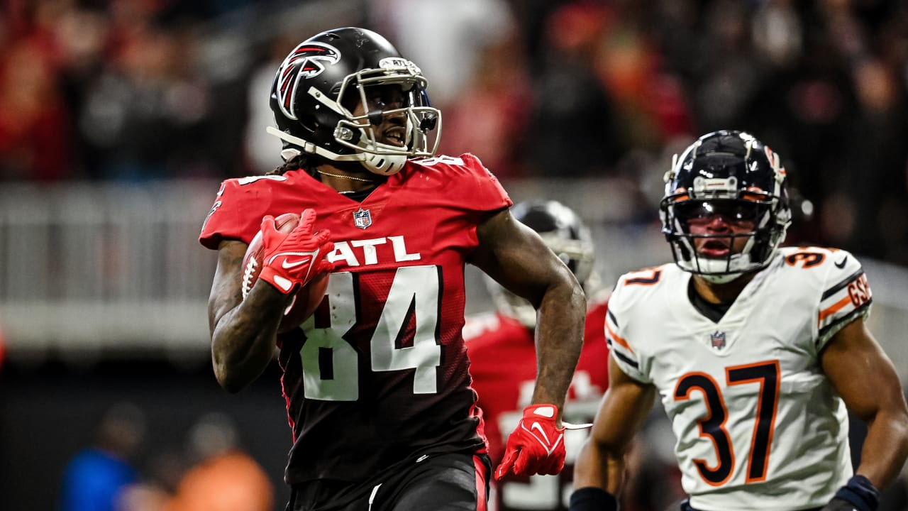 Falcons' Cordarrelle Patterson breaks NFL record with ninth career kickoff  return for touchdown 