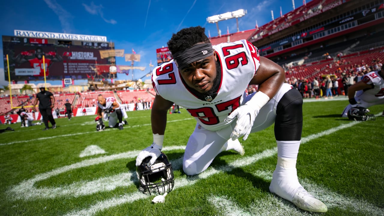 Grady Jarrett  All-Pro Atlanta Falcons Defensive Tackle - Rich Take On  Sports