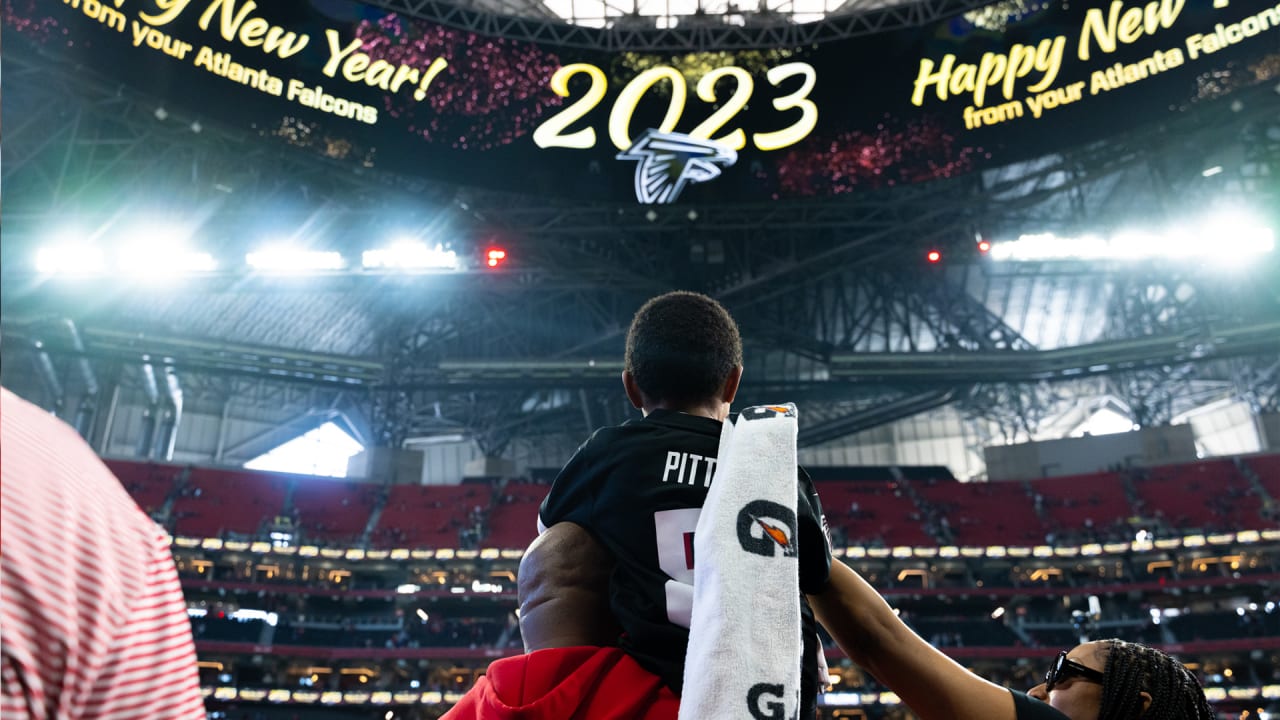 First-place Falcons could actually host a playoff game in 2022