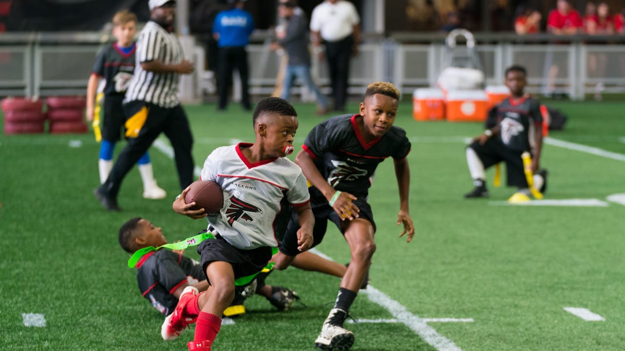 Chatham Academy Falcons flag football team tours Mercedes-Benz Stadium