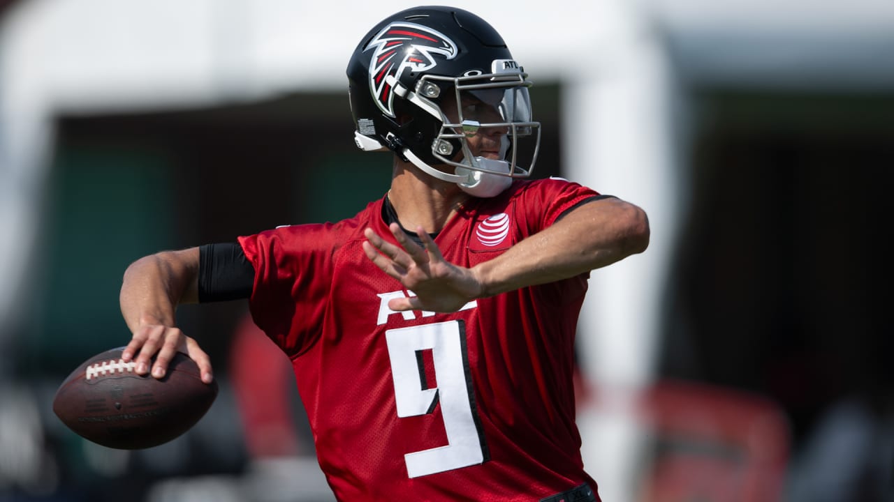 Highlights: Falcons turn up the heat on day three of 2023 AT&T Training  Camp